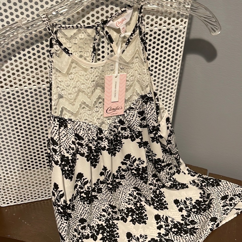 Candies - laced up front and black. XS